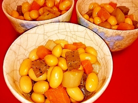 圧力鍋 加圧2分♪やさしい味の五目豆~お弁当にも~